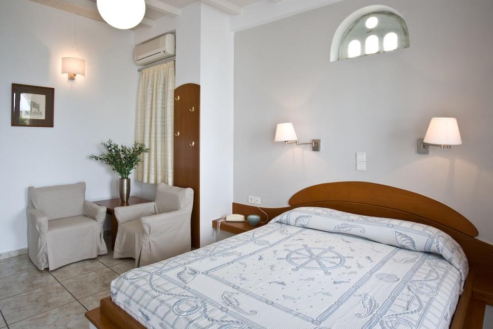 Porto Raphael Residences & Suites Agios Ioannis  Buitenkant foto